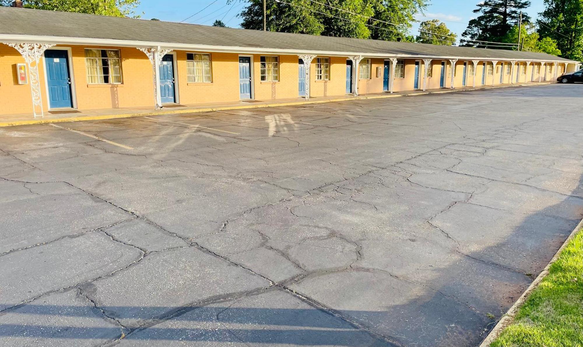 Bel-Aire Motel Tuscaloosa Exterior photo